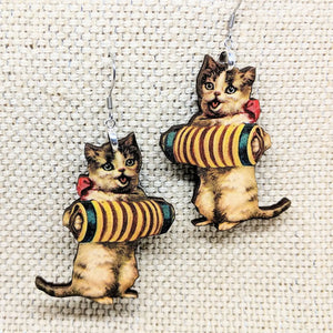 Accordion Cat Earrings
