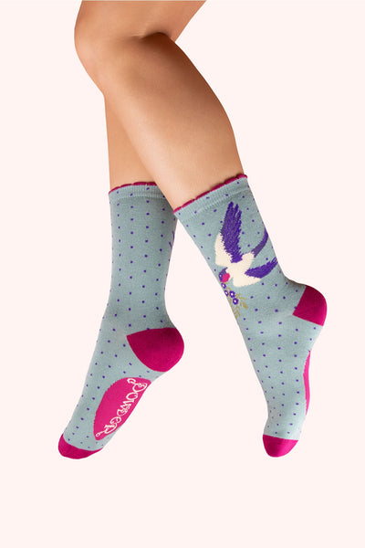 Swooping Swallow Women's Ankle Socks