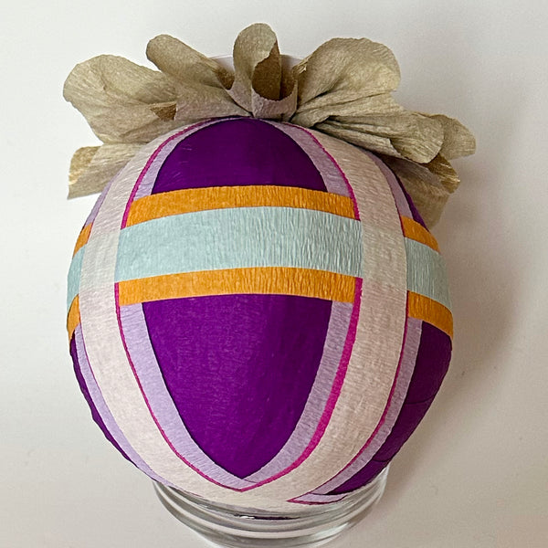 Butterfly Lady Deluxe Surprise Ball - Special Edition