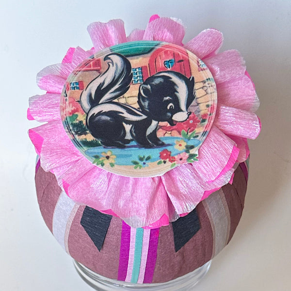 Kitschy Cute Little Skunk Deluxe Surprise Ball - Special Edition