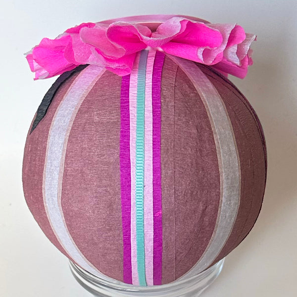 Kitschy Cute Little Skunk Deluxe Surprise Ball - Special Edition