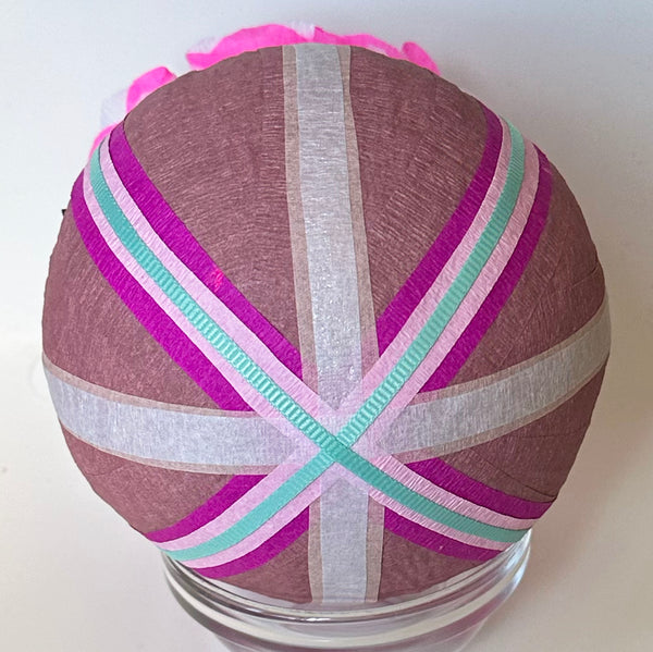 Kitschy Cute Little Skunk Deluxe Surprise Ball - Special Edition