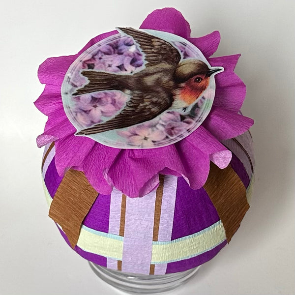 Robin in Lilacs Deluxe Surprise Ball - Special Edition