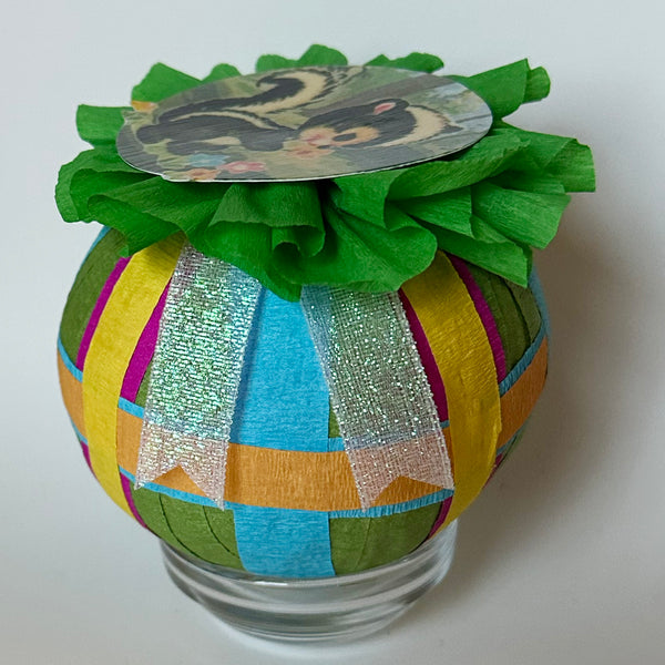 Kitschy Cute Skunk Deluxe Surprise Ball - Special Edition