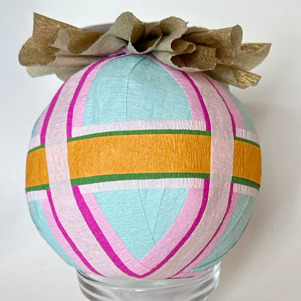 Teatime Kittens Deluxe Surprise Ball - Special Edition