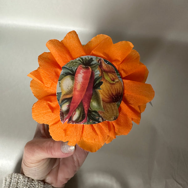 Garden Bouquet Deluxe Surprise Ball