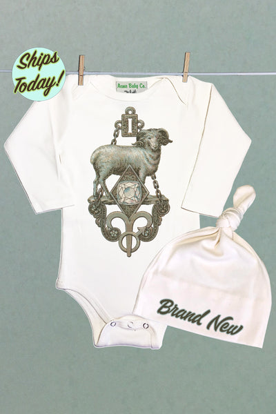 Brand New Aries Organic Baby Bodysuit and Cap Set