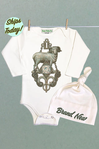 Brand New Aries Organic Baby Bodysuit and Cap Set