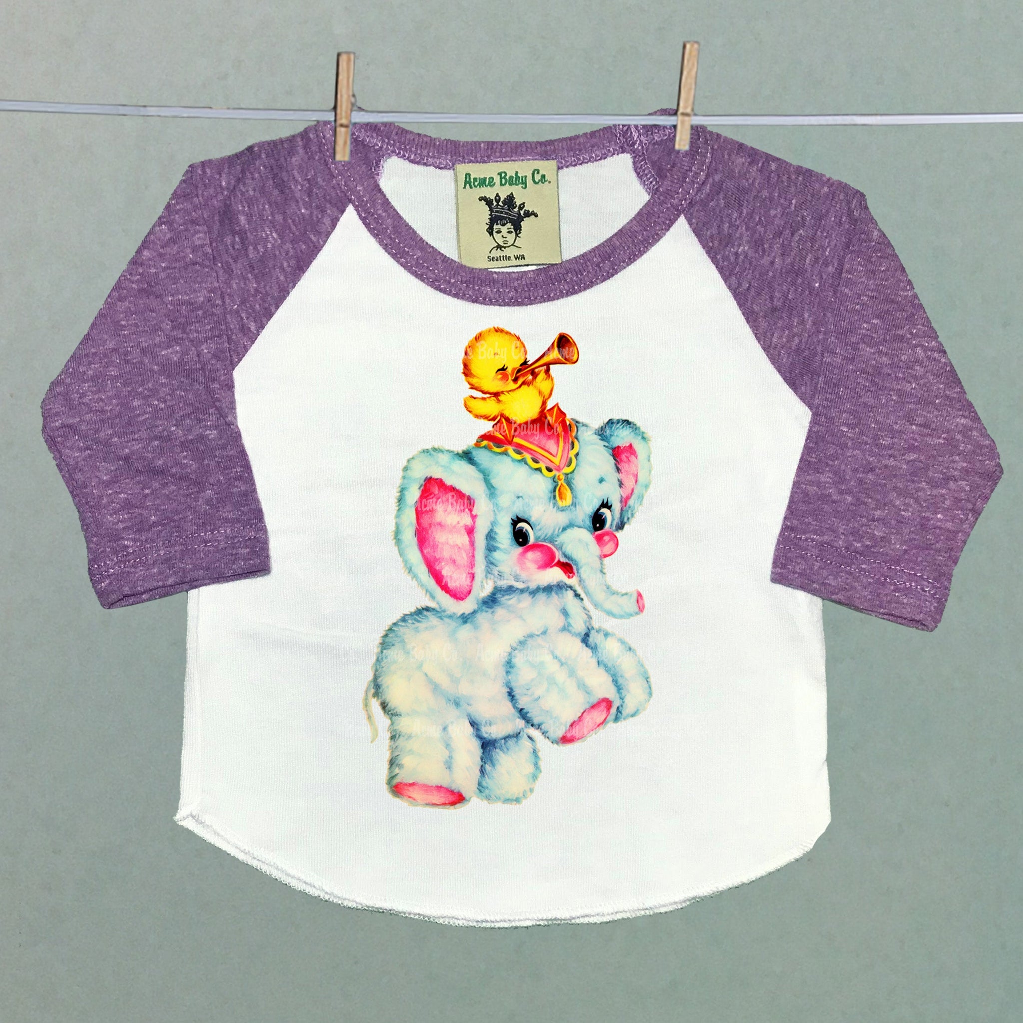 Kitschy Circus Elephant Raglan Baseball Shirt in Lavender